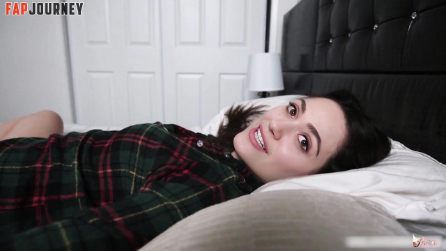 Ella Purnell 