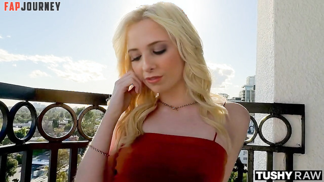 The guy got turned on by the blowjob and fucked Sarah Michelle Gellar in the ass (nude leak)