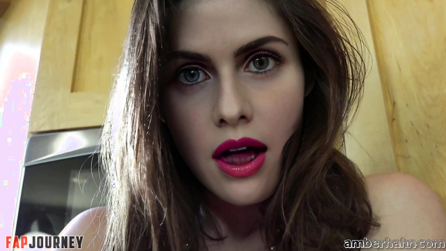 Alexandra Daddario 